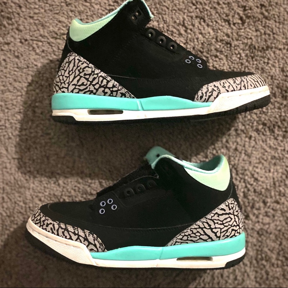 Air Jordan Retro 3 Black Mint